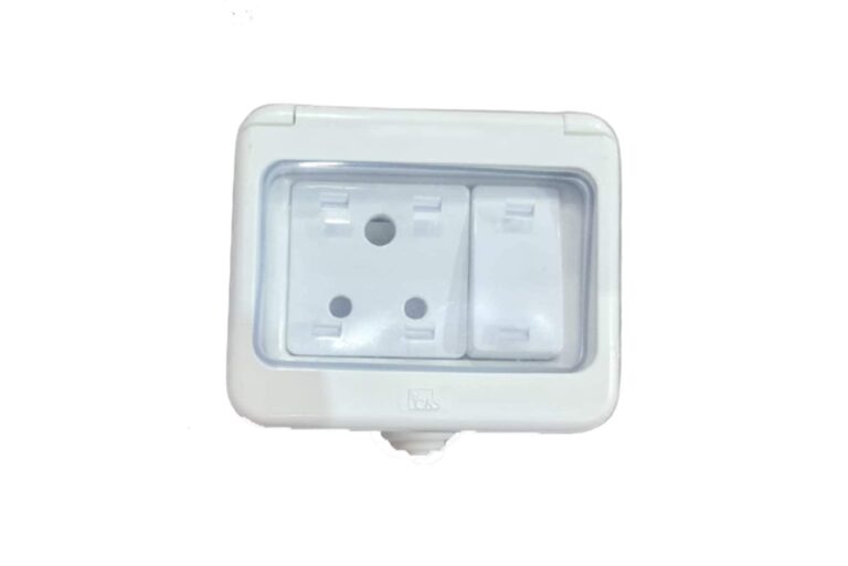Water Proof Plastic Box with Switch and Socket